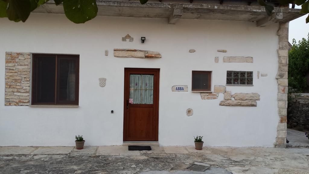 Abba Apartment Sveti Lovreč Pazenatički Exterior foto